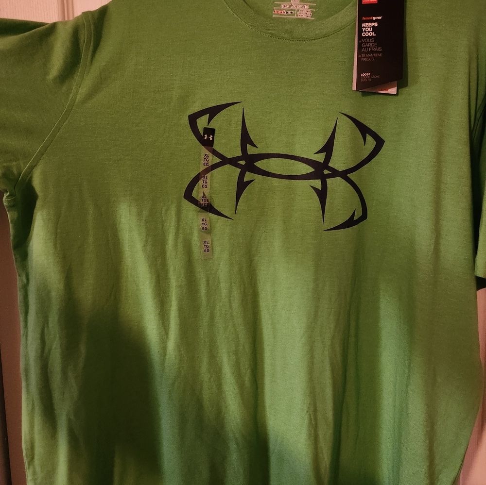 Sports tee
